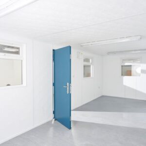 32 ft x 10 ft Jackleg Office Cabin – Plastisol Finish, Insulated, Double Glazed Windows